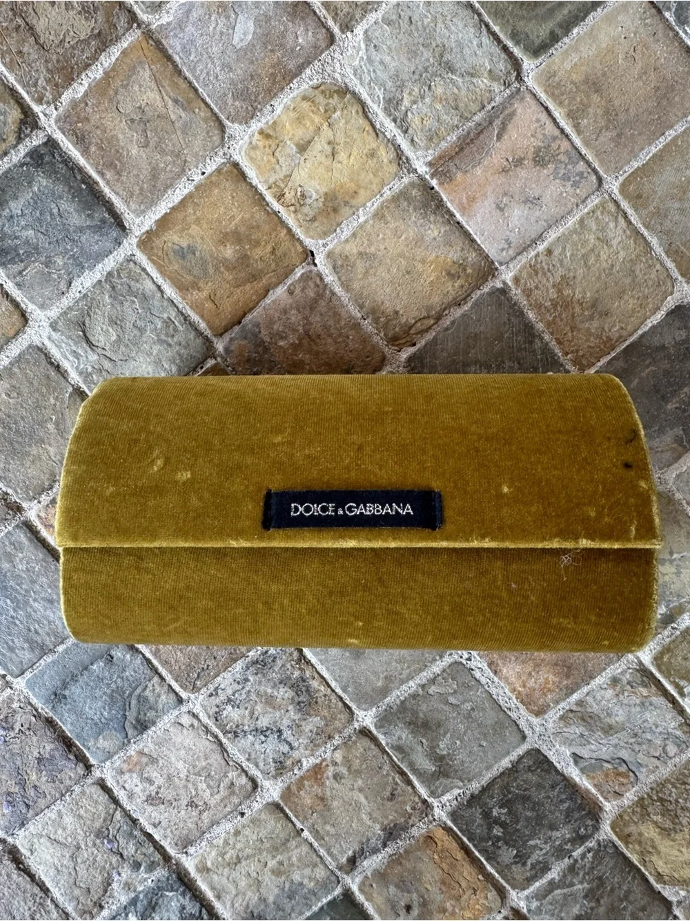 Dolce & gabbana sunglasses case